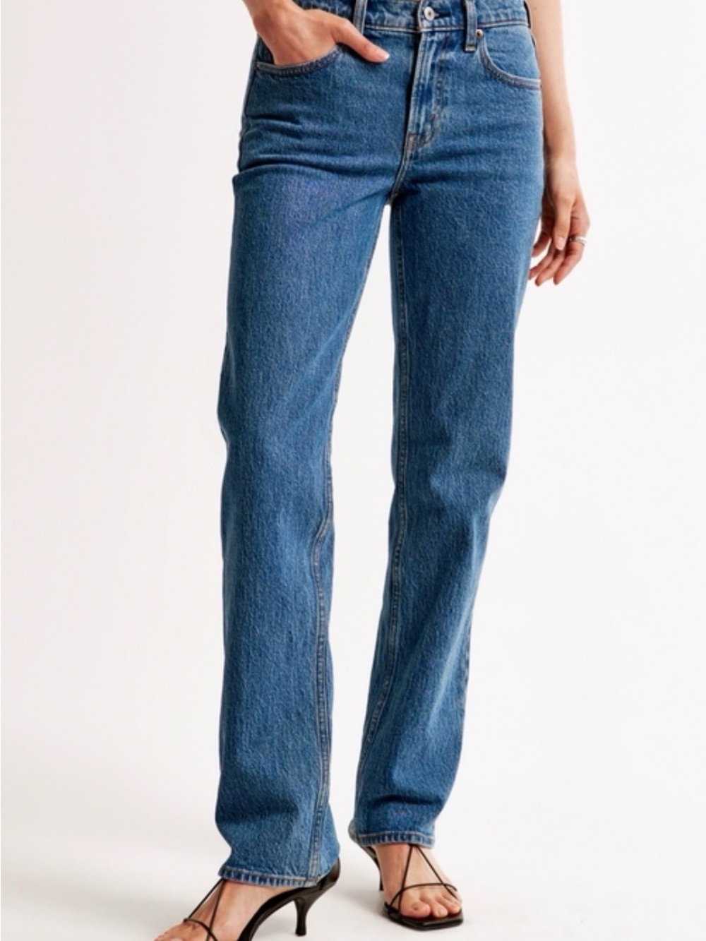 Abercrombie Mid Ride 90s Straight Leg Jeans